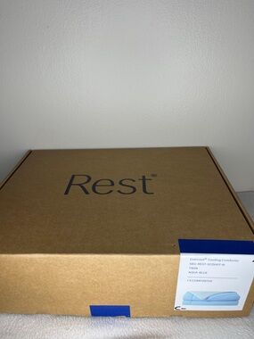 Rest Cooling Comforter - Aqua Blue